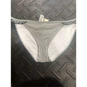 Aerie black and white bikini bottom, NWT, size Medium